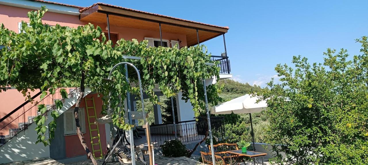 House In Zaloggo Preveza Exterior foto