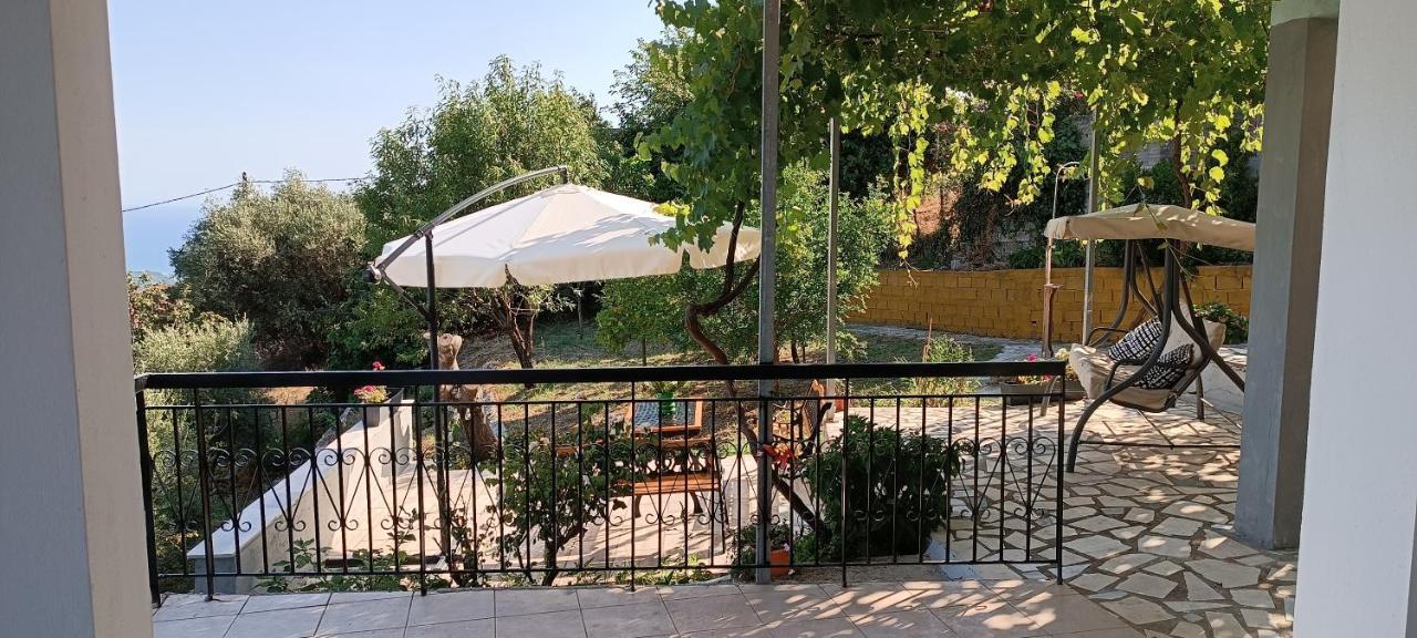 House In Zaloggo Preveza Exterior foto